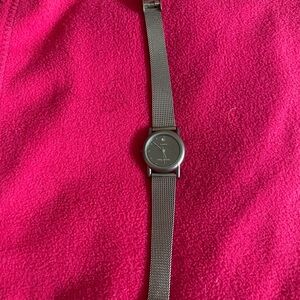 Stainless Steel Mesh Women's Watch - Gray